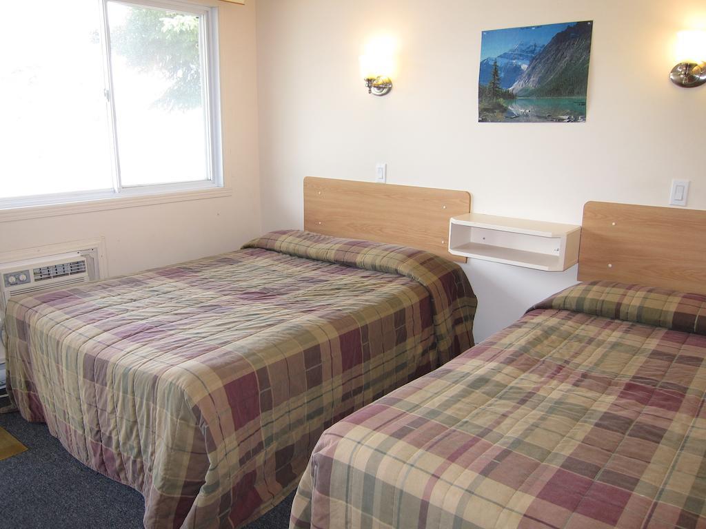 Motel Sainte Catherine Room photo