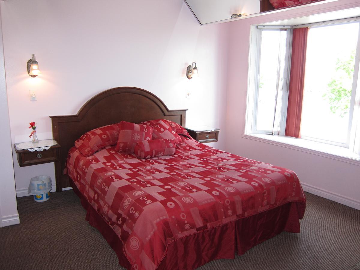 Motel Sainte Catherine Room photo